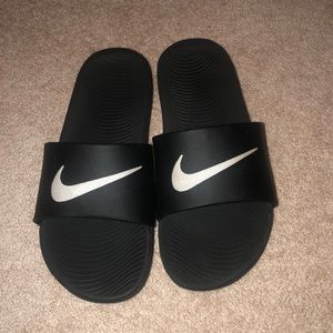Nike slides